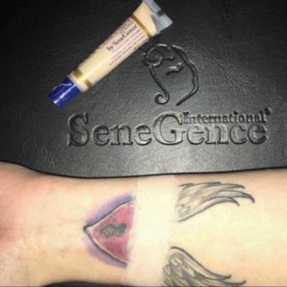 Senegence Full Coverage Concearler
